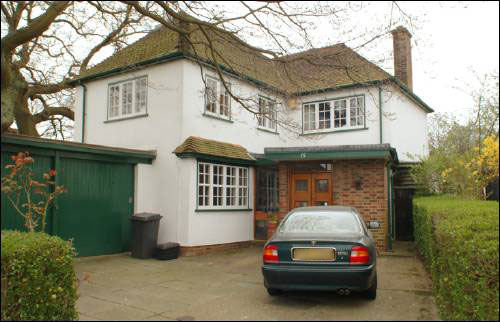 15 Brunner Close